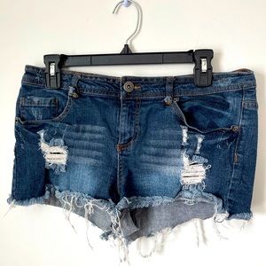 empyre distressed shorts